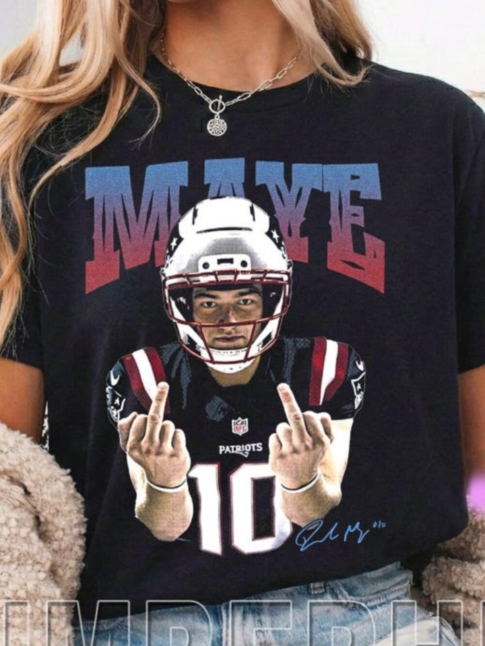 Drake Maye Football Shirt, New England Football Vintage 90s Tee